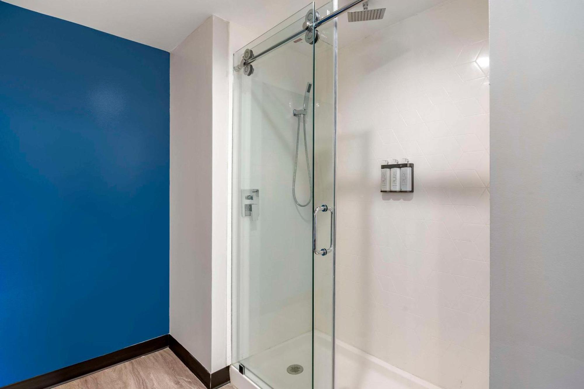 Cambria Hotel Orlando Near Universal Theme Parks エクステリア 写真