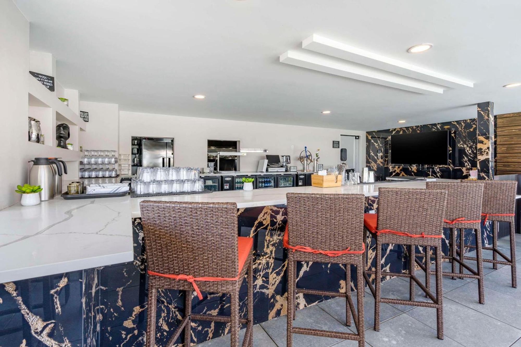 Cambria Hotel Orlando Near Universal Theme Parks エクステリア 写真